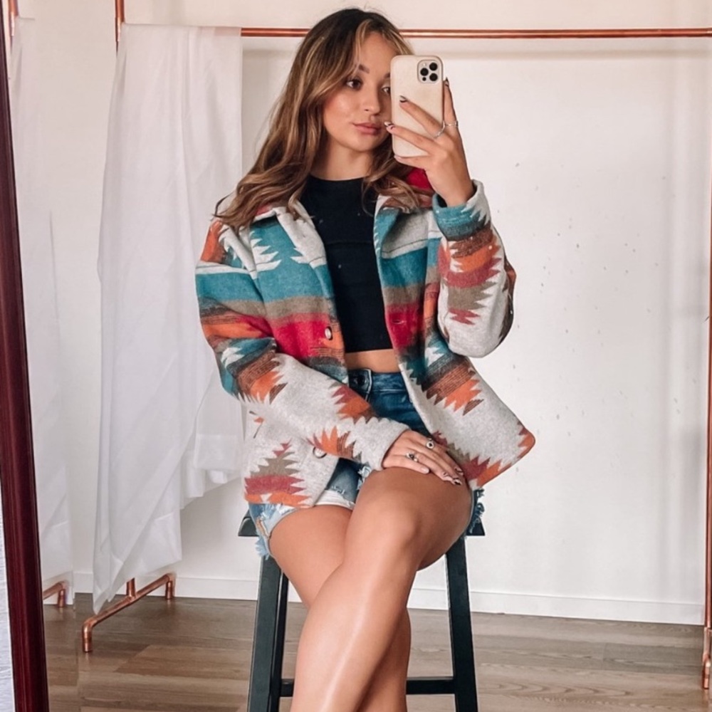 Last L then sold out! Bohemian Aztec Southwest Pattern Jacket - Picture 4 of 17